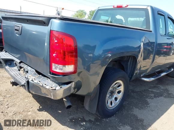 ✅ 2012 GMC Sierra 1500 Work Truck • VIN: 1GTR1TEXXCZ111358 • Лот: 42048884. Опубликован ранее на IAAI с пробегом 165 249 миль. Бесплатный доступ к архиву аукционных продаж из США и подробный отчёт об истории автомобиля на DreamBid. Изображение 6.