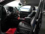 ✅ 2023 Kia Sorento EX • VIN: KNDRHDLGXP5163946 • Lot: 71805935. Wystawiony na Copart z przebiegiem 42 041 mil. Bezpłatny archiwum sprzedaży aukcyjnych z USA i szczegółowy raport historii pojazdu na DreamBid. Zdjęcie 7.