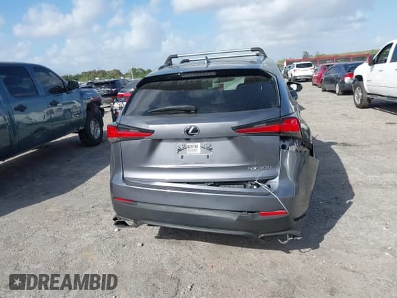 ✅ 2021 Lexus NX 300 • VIN: JTJDARBZ3M2179138 • Lot: 41720034. Wystawiony na IAAI z przebiegiem 38 873 mil. Bezpłatny archiwum sprzedaży aukcyjnych z USA i szczegółowy raport historii pojazdu na DreamBid. Zdjęcie 16.