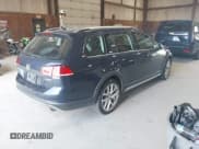 ✅ 2019 Volkswagen Golf S • VIN: 3VWH17AU6KM515754 • Lot: 42774524. Wystawiony na IAAI z przebiegiem 23 981 mil. Bezpłatny archiwum sprzedaży aukcyjnych z USA i szczegółowy raport historii pojazdu na DreamBid. Zdjęcie 4.