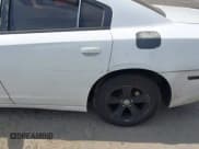 ✅ 2014 Dodge Charger SE • VIN: 2C3CDXBG9EH130371 • Lot: 43228536. Wystawiony na IAAI z przebiegiem 178 105 mil. Bezpłatny archiwum sprzedaży aukcyjnych z USA i szczegółowy raport historii pojazdu na DreamBid. Zdjęcie 20.