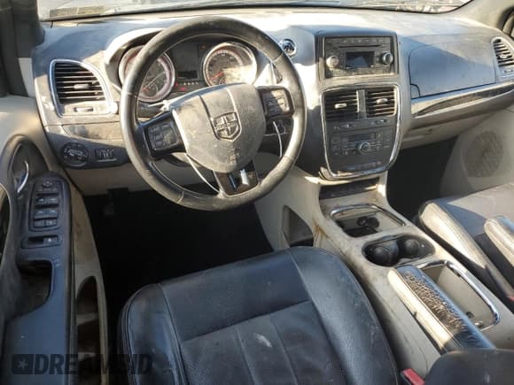 ✅ 2015 Dodge Grand Caravan SXT • VIN: 2C4RDGCG6FR671023 • Lot: 90363565. Wystawiony na Copart z przebiegiem 146 815 mil. Bezpłatny archiwum sprzedaży aukcyjnych z USA i szczegółowy raport historii pojazdu na DreamBid. Zdjęcie 8.