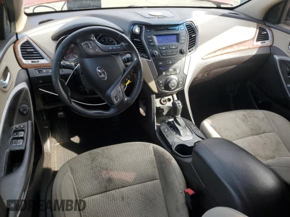 ✅ 2013 Hyundai Santa Fe Sport • VIN: 5XYZU3LB7DG123773 • Лот: 92353935. Опубликован ранее на Copart с пробегом 280 339 миль. Бесплатный доступ к архиву аукционных продаж из США и подробный отчёт об истории автомобиля на DreamBid. Изображение 8.