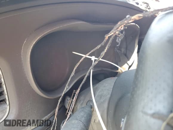 ✅ 2022 Dodge Charger SRT Hellcat Widebody • VIN: 2C3CDXL93NH116756 • Лот: 67646805. Опубликован ранее на Copart с пробегом Не указан. Бесплатный доступ к архиву аукционных продаж из США и подробный отчёт об истории автомобиля на DreamBid. Изображение 9.