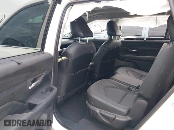 ✅ 2024 Toyota Highlander XLE • VIN: 5TDAAAB57RS048752 • Лот: 42560059. Опубликован ранее на IAAI с пробегом 22 937 миль. Бесплатный доступ к архиву аукционных продаж из США и подробный отчёт об истории автомобиля на DreamBid. Изображение 8.