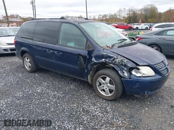 ✅ 2005 Dodge Caravan SXT • VIN: 2D4GP44LX5R491795 • Лот: 43524362. Опубликован ранее на IAAI с пробегом 156 003 миль. Бесплатный доступ к архиву аукционных продаж из США и подробный отчёт об истории автомобиля на DreamBid. Изображение 1.