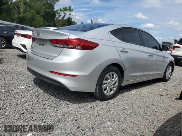 ✅ 2017 Hyundai Elantra SE • VIN: 5NPD74LF1HH084042 • Лот: 80365015. Опубликован ранее на Copart с пробегом 83 149 миль. Бесплатный доступ к архиву аукционных продаж из США и подробный отчёт об истории автомобиля на DreamBid. Изображение 3.