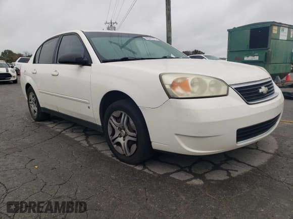 ✅ 2007 Chevrolet Malibu LS • VIN: 1G1ZS58N47F301420 • Lot: 90241975. Listed on Copart with 214,219 mi. Free auction sales archive from the USA and detailed vehicle history report at DreamBid. Image 4.