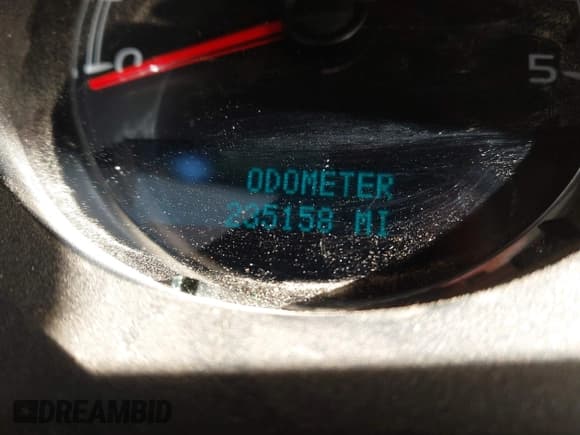 ✅ 2007 Chevrolet Silverado 2500HD 1LT • VIN: 1GCHK23647F553914 • Лот: 43413805. Опубликован ранее на IAAI с пробегом 235 158 миль. Бесплатный доступ к архиву аукционных продаж из США и подробный отчёт об истории автомобиля на DreamBid. Изображение 11.