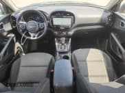 ✅ 2022 Kia Soul EX • VIN: KNDJ33AU6N7824940 • Lot: 63380825. Listed on Copart with 65,168 mi. Free auction sales archive from the USA and detailed vehicle history report at DreamBid. Image 8.