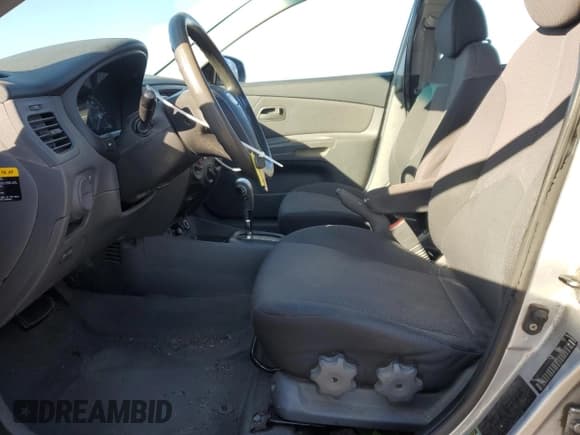 ✅ 2007 Kia Rio LX • VIN: KNADE123776190013 • Lot: 50116895. Listed on Copart with Not provided. Free auction sales archive from the USA and detailed vehicle history report at DreamBid. Image 7.