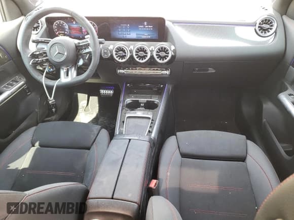 ✅ 2024 Mercedes-Benz GLA 35 AMG • VIN: W1N4N5BB6RJ603646 • Лот: 58213604. Опубликован ранее на Copart с пробегом 1 553 миль. Бесплатный доступ к архиву аукционных продаж из США и подробный отчёт об истории автомобиля на DreamBid. Изображение 8.