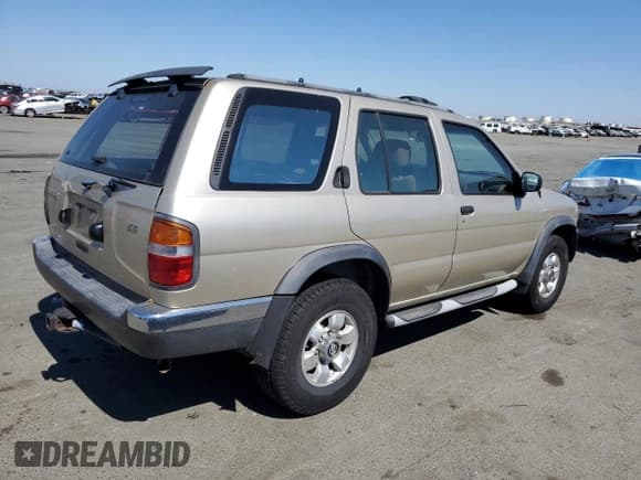 ✅ 1999 Nissan Pathfinder XE • VIN: JN8AR05Y3XW316271 • Lot: 71989454. Wystawiony na Copart z przebiegiem 208 016 mil. Bezpłatny archiwum sprzedaży aukcyjnych z USA i szczegółowy raport historii pojazdu na DreamBid. Zdjęcie 3.