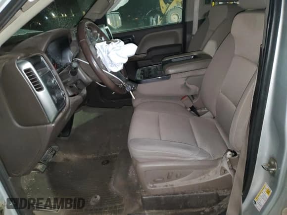 ✅ 2016 Chevrolet Silverado 1500 LT • VIN: 3GCUKREC6GG155628 • Lot: 89733845. Listed on Copart with 100,801 mi. Free auction sales archive from the USA and detailed vehicle history report at DreamBid. Image 7.