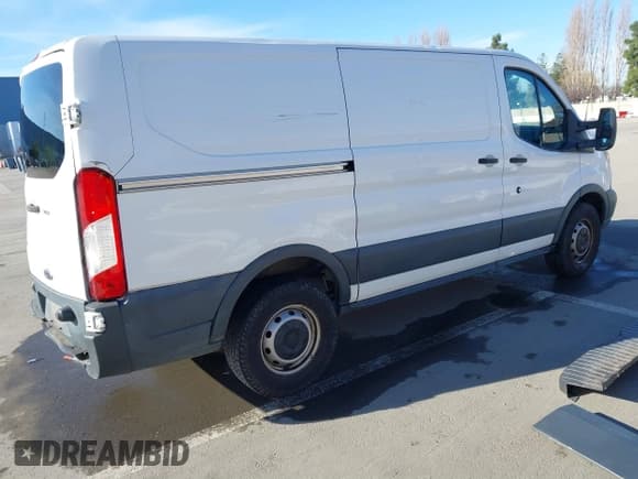 ✅ 2016 Ford Transit Cargo • VIN: 1FTYR1YM3GKA01650 • Лот: 41242238. Опубликован ранее на IAAI с пробегом 145 073 миль. Бесплатный доступ к архиву аукционных продаж из США и подробный отчёт об истории автомобиля на DreamBid. Изображение 4.