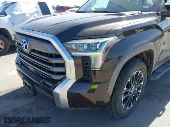 ✅ 2024 Toyota Tundra Limited Hybrid • VIN: 5TFJC5DB7RX052637 • Lot: 41840729. Listed on IAAI with Not provided. Free auction sales archive from the USA and detailed vehicle history report at DreamBid. Image 6.