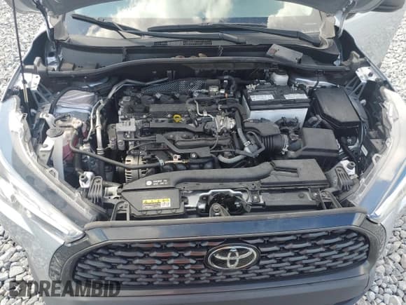 ✅ 2023 Toyota Corolla Cross L • VIN: 7MUAAAAG1PV042709 • Lot: 89494175. Listed on Copart with 32,892 mi. Free auction sales archive from the USA and detailed vehicle history report at DreamBid. Image 12.