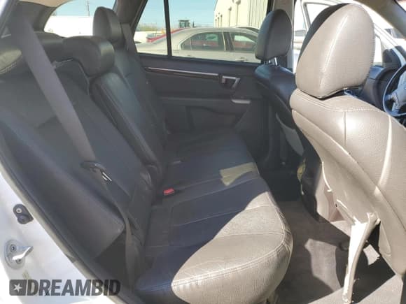 ✅ 2008 Hyundai Santa Fe GLS • VIN: 5NMSG13D58H196425 • Лот: 79514964. Опубликован ранее на Copart с пробегом 169 861 миль. Бесплатный доступ к архиву аукционных продаж из США и подробный отчёт об истории автомобиля на DreamBid. Изображение 10.