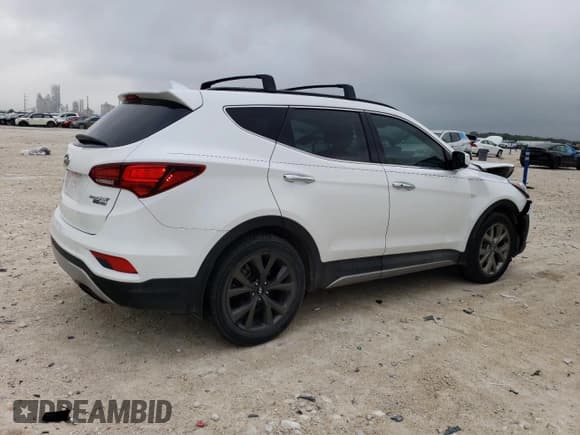✅ 2018 Hyundai Santa Fe Ultimate • VIN: 5XYZWDLA5JG532471 • Лот: 53007244. Опубликован ранее на Copart с пробегом 87 465 миль. Бесплатный доступ к архиву аукционных продаж из США и подробный отчёт об истории автомобиля на DreamBid. Изображение 3.