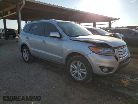 ✅ 2011 Hyundai Santa Fe SE • VIN: 5XYZH4AG7BG014252 • Lot: 78093834. Listed on Copart with 139,406 mi. Free auction sales archive from the USA and detailed vehicle history report at DreamBid. Image 4.