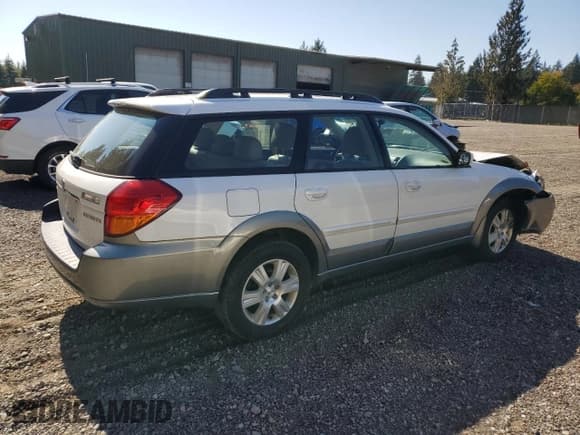 ✅ 2005 Subaru Legacy Outback Limited • VIN: 4S4BP62C357304836 • Лот: 81616755. Опубликован ранее на Copart с пробегом 162 933 миль. Бесплатный доступ к архиву аукционных продаж из США и подробный отчёт об истории автомобиля на DreamBid. Изображение 3.