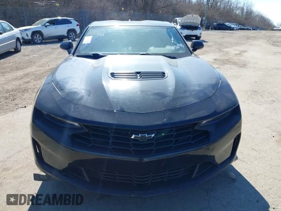 ✅ 2021 Chevrolet Camaro 1SS • VIN: 1G1FF1R77M0102683 • Lot: 41737336. Wystawiony na IAAI z przebiegiem 44 268 mil. Bezpłatny archiwum sprzedaży aukcyjnych z USA i szczegółowy raport historii pojazdu na DreamBid. Zdjęcie 13.