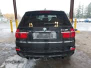 ✅ 2013 BMW X5 M • VIN: 5YMGY0C54DLL15734 • Lot: 43678676. Wystawiony na IAAI z przebiegiem 99 167 mil. Bezpłatny archiwum sprzedaży aukcyjnych z USA i szczegółowy raport historii pojazdu na DreamBid. Zdjęcie 16.