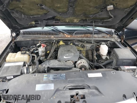 ✅ 2002 GMC Sierra 2500HD SLE • VIN: 1GTHK23U62F243433 • Lot: 50989755. Listed on Copart with 206,989 mi. Free auction sales archive from the USA and detailed vehicle history report at DreamBid. Image 11.