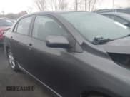✅ 2011 Toyota Corolla L • VIN: 2T1BU4EE3BC593399 • Lot: 43648268. Wystawiony na IAAI z przebiegiem 158 027 mil. Bezpłatny archiwum sprzedaży aukcyjnych z USA i szczegółowy raport historii pojazdu na DreamBid. Zdjęcie 14.