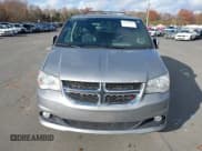 ✅ 2017 Dodge Grand Caravan SXT • VIN: 2C4RDGCG9HR780806 • Лот: 43685804. Опубликован ранее на IAAI с пробегом 188 095 миль. Бесплатный доступ к архиву аукционных продаж из США и подробный отчёт об истории автомобиля на DreamBid. Изображение 6.