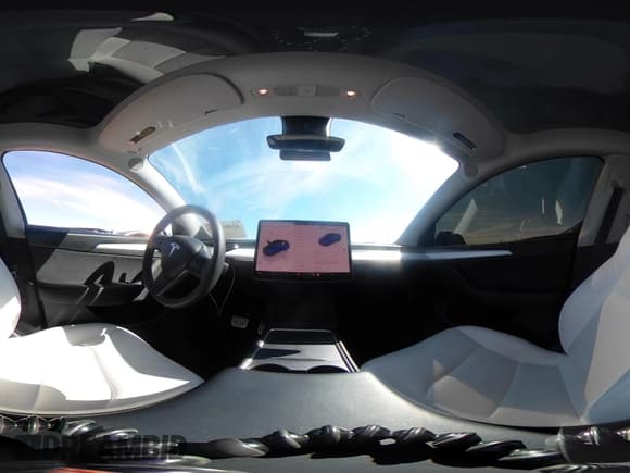 ✅ 2022 Tesla Model Y Performance • VIN: 7SAYGDEF5NF524131 • Lot: 43489139. Wystawiony na IAAI z przebiegiem 48 541 mil. Bezpłatny archiwum sprzedaży aukcyjnych z USA i szczegółowy raport historii pojazdu na DreamBid. Zdjęcie 21.