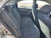 ✅ 2008 Chevrolet Aveo LT • VIN: KL1TG56658B261388 • Lot: 45560525. Wystawiony na Copart z przebiegiem 104 915 mil. Bezpłatny archiwum sprzedaży aukcyjnych z USA i szczegółowy raport historii pojazdu na DreamBid. Zdjęcie 10.