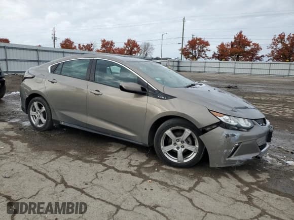 ✅ 2017 Chevrolet Volt LT • VIN: 1G1RC6S59HU217991 • Лот: 92449095. Опубликован ранее на Copart с пробегом Не указан. Бесплатный доступ к архиву аукционных продаж из США и подробный отчёт об истории автомобиля на DreamBid. Изображение 4.