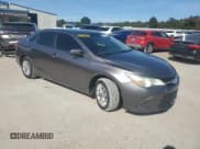 ✅ 2017 Toyota Camry Hybrid LE • VIN: 4T1BD1FK6HU202370 • Лот: 89898395. Опубликован ранее на Copart с пробегом 186 736 миль. Бесплатный доступ к архиву аукционных продаж из США и подробный отчёт об истории автомобиля на DreamBid. Изображение 4.