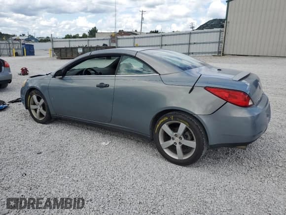 ✅ 2007 Pontiac G6 GT • VIN: 1G2ZH36N774125671 • Lot: 67770995. Listed on Copart with 97,808 mi. Free auction sales archive from the USA and detailed vehicle history report at DreamBid. Image 2.