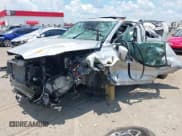 ✅ 2022 Hyundai Palisade Calligraphy • VIN: KM8R74HE5NU445730 • Лот: 42642626. Опубликован ранее на IAAI с пробегом 49 339 миль. Бесплатный доступ к архиву аукционных продаж из США и подробный отчёт об истории автомобиля на DreamBid. Изображение 2.