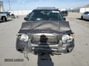 ✅ 2004 Ford Escape Limited • VIN: 1FMCU94194KA51124 • Lot: 90945835. Listed on Copart with Not provided. Free auction sales archive from the USA and detailed vehicle history report at DreamBid. Image 5.