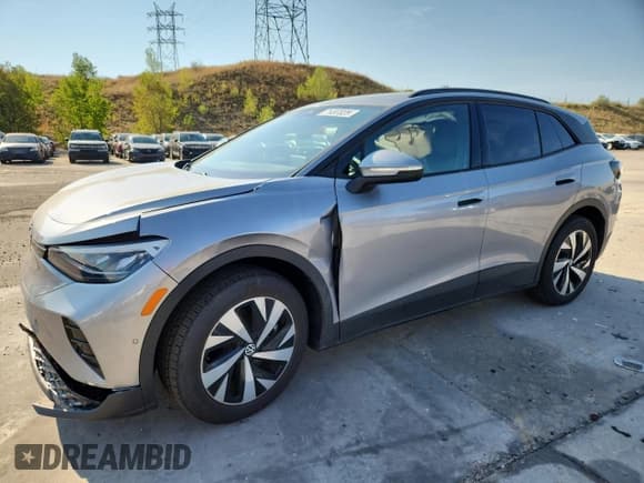 ✅ 2024 Volkswagen ID.4 Standard • VIN: 1V2BMPE8XRC020948 • Лот: 71497025. Опубликован ранее на Copart с пробегом 8 526 миль. Бесплатный доступ к архиву аукционных продаж из США и подробный отчёт об истории автомобиля на DreamBid. Изображение 1.