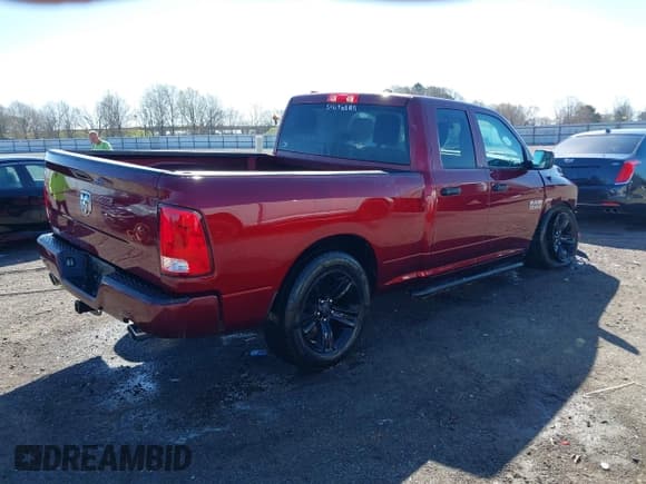 ✅ 2018 Ram 1500 Express • VIN: 1C6RR6FT5JS127132 • Lot: 41809334. Listed on IAAI with 126,722 mi. Free auction sales archive from the USA and detailed vehicle history report at DreamBid. Image 4.