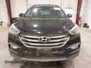2017 Hyundai Santa Fe 2.0T z VIN 5XYZUDLA9HG433491, wystawiony jako IAAI lot #43298379 z przebiegiem 135 099 mil mil oraz . Historia ofert i sprzedaży dostępna na DreamBid. Obrazek 12.