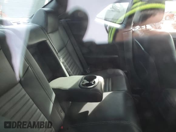 ✅ 2012 Dodge Challenger R/T • VIN: 2C3CDYBT7CH109843 • Lot: 84873074. Wystawiony na Copart z przebiegiem 68 466 mil. Bezpłatny archiwum sprzedaży aukcyjnych z USA i szczegółowy raport historii pojazdu na DreamBid. Zdjęcie 10.