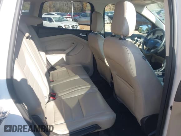 ✅ 2019 Ford Escape Titanium • VIN: 1FMCU9J96KUB94222 • Лот: 43706449. Опубликован ранее на IAAI с пробегом 68 107 миль. Бесплатный доступ к архиву аукционных продаж из США и подробный отчёт об истории автомобиля на DreamBid. Изображение 8.