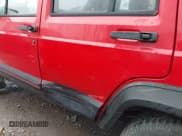 ✅ 1996 Jeep Cherokee Sport • VIN: 1J4FJ68S2TL254712 • Лот: 43742680. Опубликован ранее на IAAI с пробегом 242 558 миль. Бесплатный доступ к архиву аукционных продаж из США и подробный отчёт об истории автомобиля на DreamBid. Изображение 6.