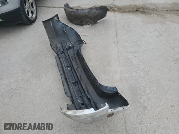 ✅ 2012 Chevrolet Captiva Sport LT • VIN: 3GNAL3E54CS647068 • Lot: 47781245. Wystawiony na Copart z przebiegiem 133 160 mil. Bezpłatny archiwum sprzedaży aukcyjnych z USA i szczegółowy raport historii pojazdu na DreamBid. Zdjęcie 13.