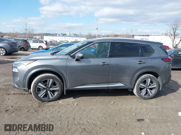 ✅ 2022 Nissan Rogue SL • VIN: 5N1BT3CB9NC725659 • Lot: 41529432. Listed on IAAI with 43,720 mi. Free auction sales archive from the USA and detailed vehicle history report at DreamBid. Image 14.
