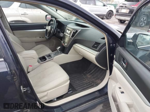 ✅ 2012 Subaru Outback Prem • VIN: 4S4BRBCC8C3282578 • Лот: 43655892. Опубликован ранее на IAAI с пробегом 104 467 миль. Бесплатный доступ к архиву аукционных продаж из США и подробный отчёт об истории автомобиля на DreamBid. Изображение 5.