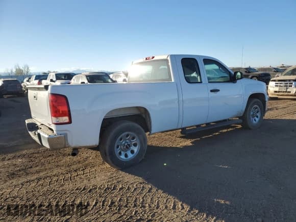 ✅ 2013 GMC Sierra 1500 Work Truck • VIN: 1GTR1TE01DZ404246 • Лот: 84040305. Опубликован ранее на Copart с пробегом 213 430 миль. Бесплатный доступ к архиву аукционных продаж из США и подробный отчёт об истории автомобиля на DreamBid. Изображение 3.