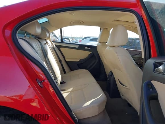 ✅ 2011 Volkswagen Jetta SEL • VIN: 3VWLX7AJ2BM377936 • Лот: 41758563. Опубликован ранее на IAAI с пробегом 171 633 миль. Бесплатный доступ к архиву аукционных продаж из США и подробный отчёт об истории автомобиля на DreamBid. Изображение 8.