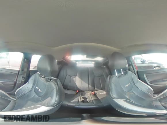 ✅ 2015 Hyundai Veloster Turbo • VIN: KMHTC6AE7FU236093 • Lot: 89072455. Wystawiony na Copart z przebiegiem 114 915 mil. Bezpłatny archiwum sprzedaży aukcyjnych z USA i szczegółowy raport historii pojazdu na DreamBid. Zdjęcie 15.