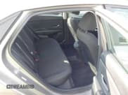 ✅ 2022 Hyundai Elantra SEL • VIN: KMHLS4AG4NU302994 • Лот: 43445267. Опубликован ранее на IAAI с пробегом 29 888 миль. Бесплатный доступ к архиву аукционных продаж из США и подробный отчёт об истории автомобиля на DreamBid. Изображение 8.